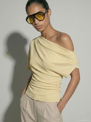 HDKAMMA DRAPED OFF-SHOULDER TO Anise Flower